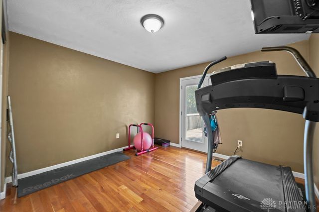 2302 King Richard Parkway, Miamisburg, OH 45342