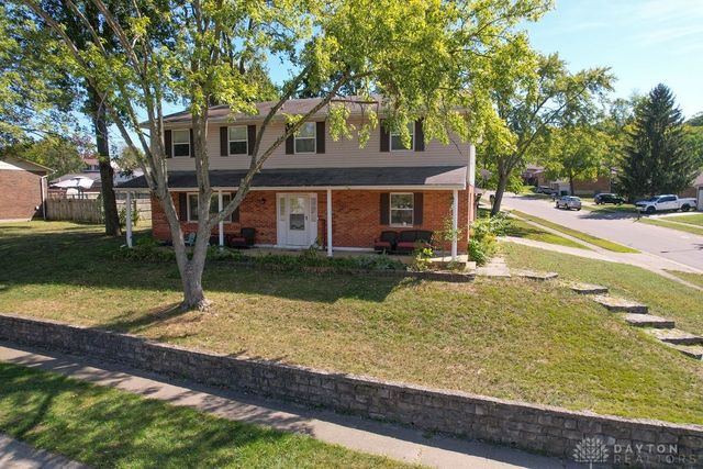 2302 King Richard Parkway, Miamisburg, OH 45342