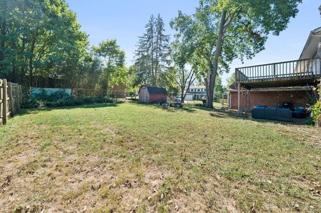 2302 King Richard Parkway, Miamisburg, OH 45342