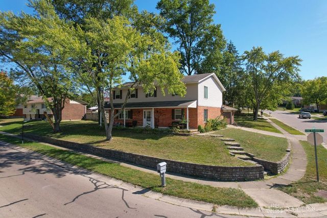 2302 King Richard Parkway, Miamisburg, OH 45342