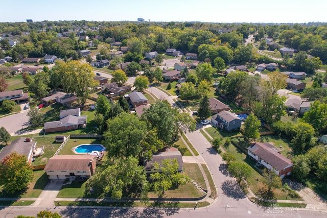 2302 King Richard Parkway, Miamisburg, OH 45342