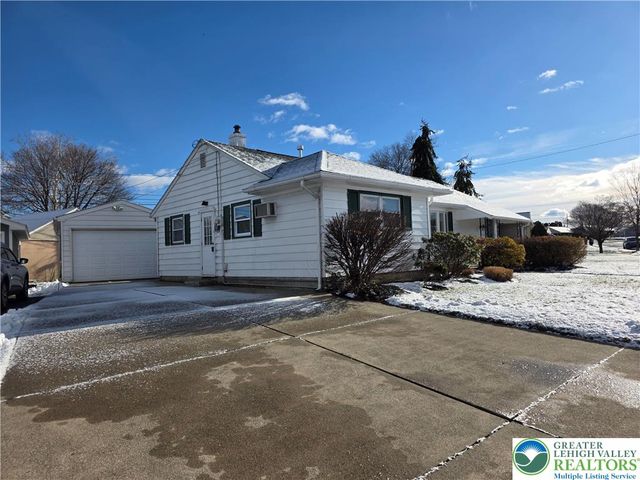 1958 Aripine Avenue, Bethlehem City, PA 18018