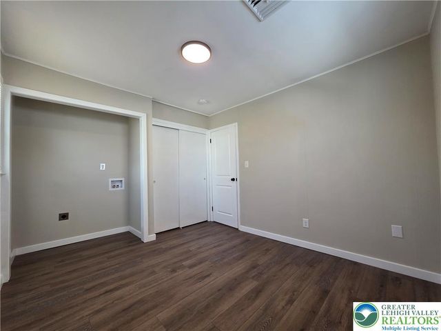 1958 Aripine Avenue, Bethlehem City, PA 18018