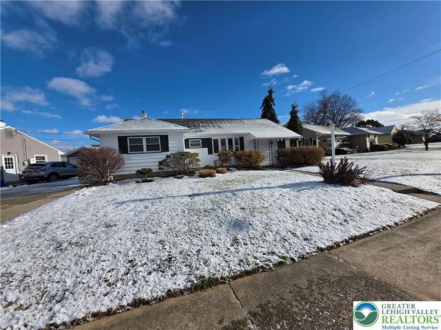 1958 Aripine Avenue, Bethlehem City, PA 18018