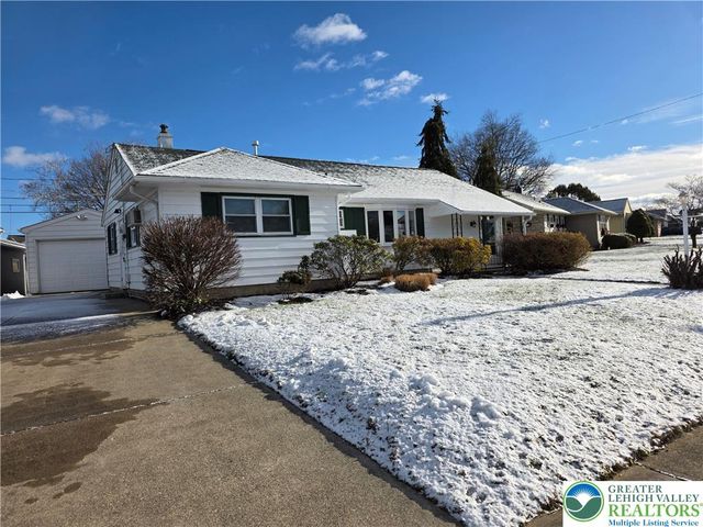 1958 Aripine Avenue, Bethlehem City, PA 18018