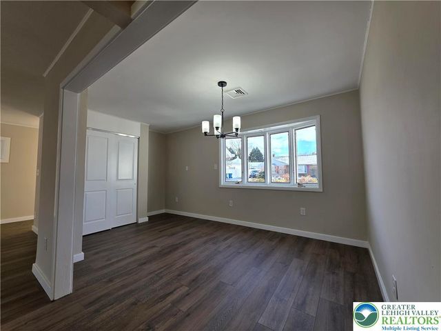 1958 Aripine Avenue, Bethlehem City, PA 18018