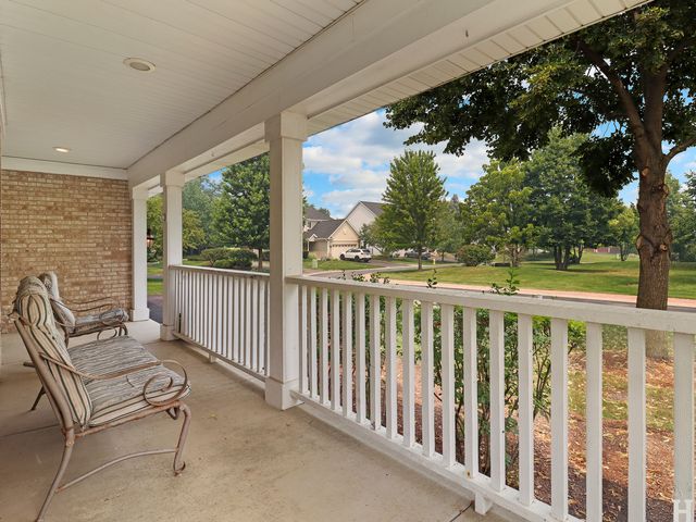 8032 Connor Drive, Long Grove, IL 60047