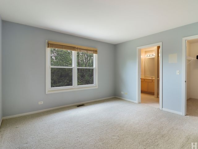 8032 Connor Drive, Long Grove, IL 60047