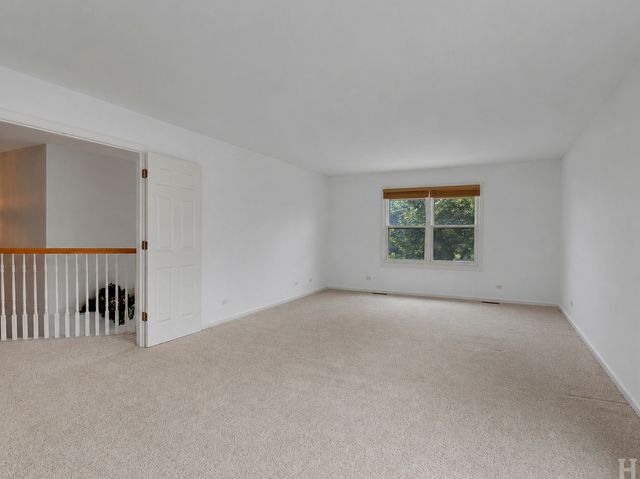 8032 Connor Drive, Long Grove, IL 60047
