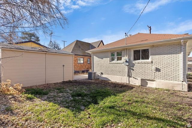 2327 S 700 E, Salt Lake City, UT 84106