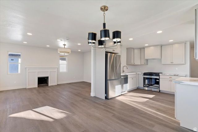 2327 S 700 E, Salt Lake City, UT 84106