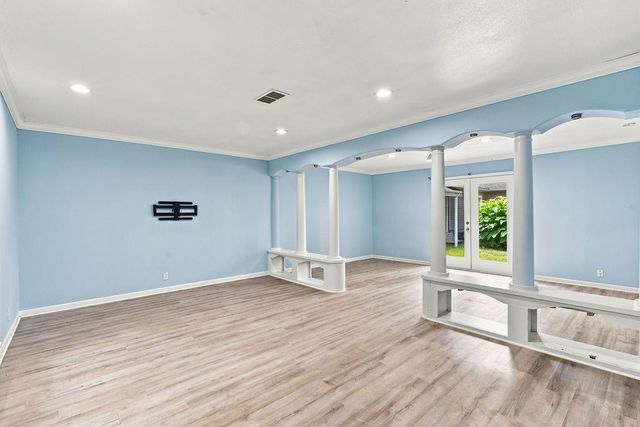 9402 Alcott Drive, Houston, TX 77080