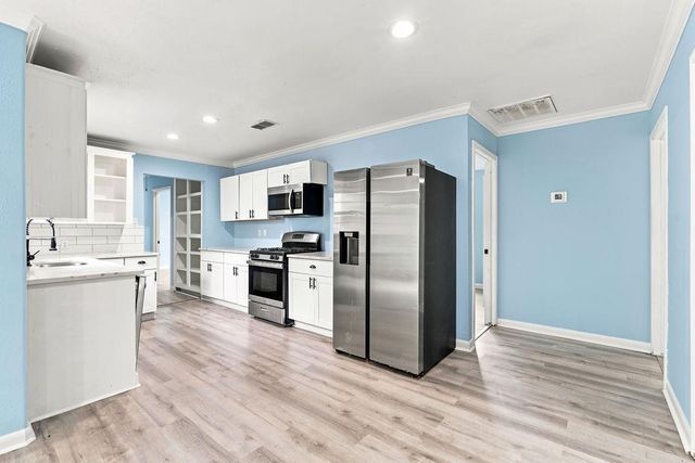 9402 Alcott Drive, Houston, TX 77080