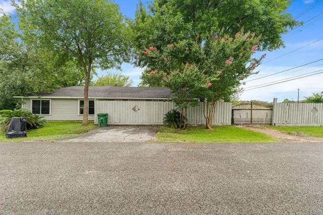 9402 Alcott Drive, Houston, TX 77080