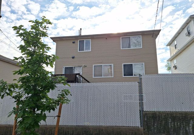 115 South Avenue, Staten Island, NY 10303