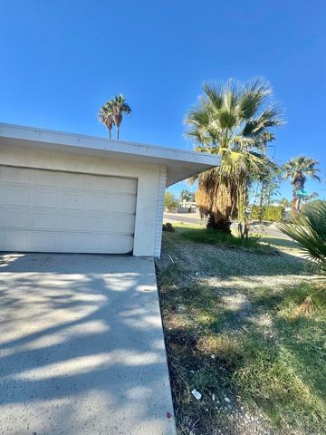 995 E Chia Road, Palm Springs, CA 92262