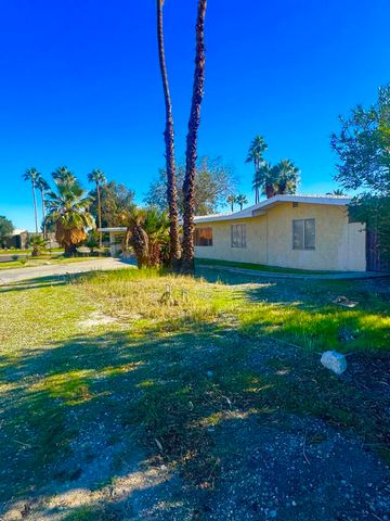 995 E Chia Road, Palm Springs, CA 92262