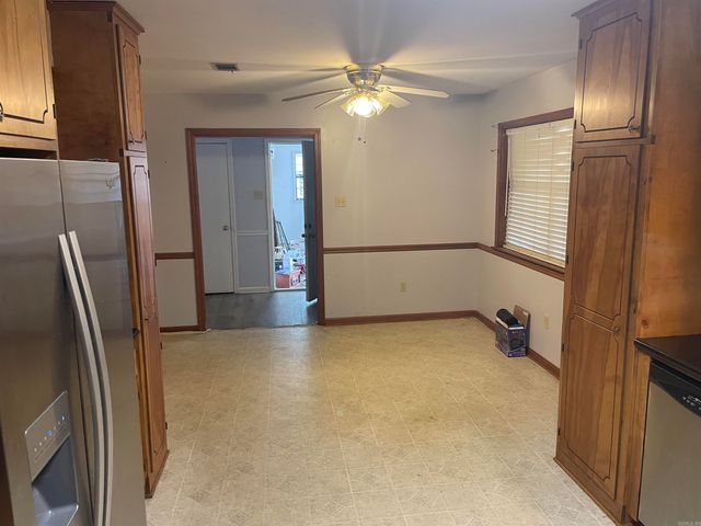 13 Bernard, Conway, AR 72032