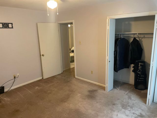 13 Bernard, Conway, AR 72032