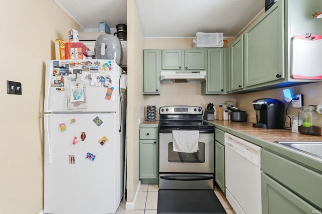 2319 Kenwood Avenue, Fort Wayne, IN 46805