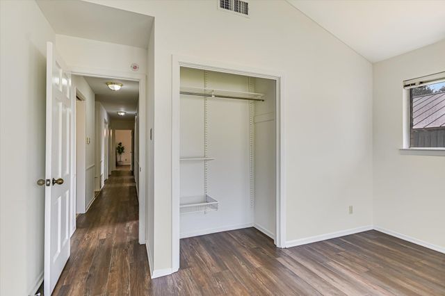 7201 Mesa DR, Austin, TX 78731