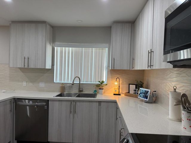 77910 Michigan Drive Gb, Palm Desert, CA 92211