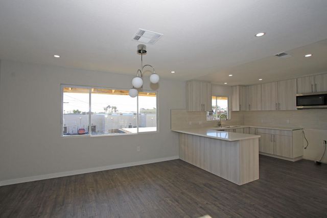 77910 Michigan Drive Gb, Palm Desert, CA 92211