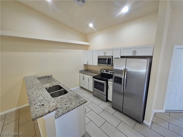 1622 SW 33rd ST, Cape Coral, FL 33914