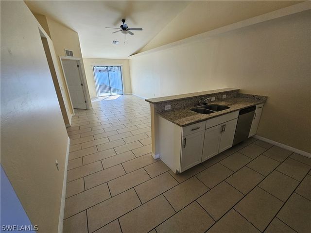 1622 SW 33rd ST, Cape Coral, FL 33914