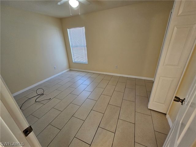 1622 SW 33rd ST, Cape Coral, FL 33914