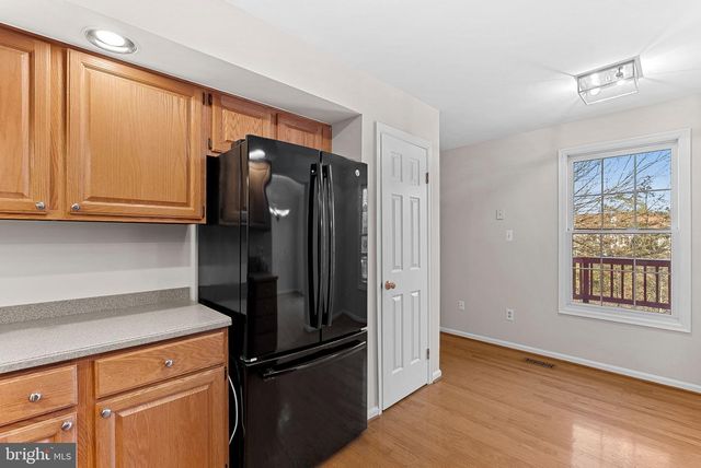 21922 GREENTREE TER, Sterling, VA 20164