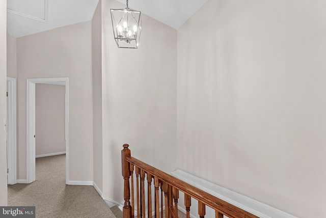 21922 GREENTREE TER, Sterling, VA 20164