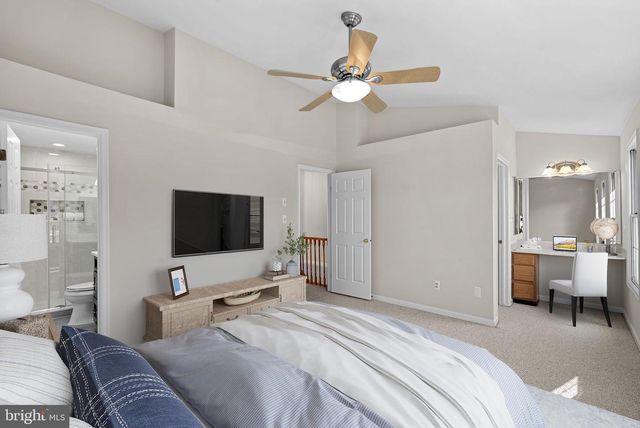 21922 GREENTREE TER, Sterling, VA 20164