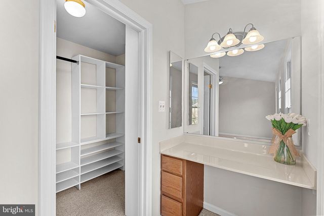 21922 GREENTREE TER, Sterling, VA 20164