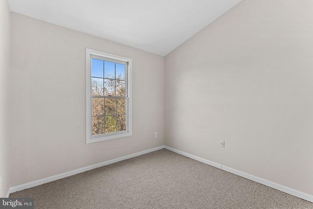 21922 GREENTREE TER, Sterling, VA 20164