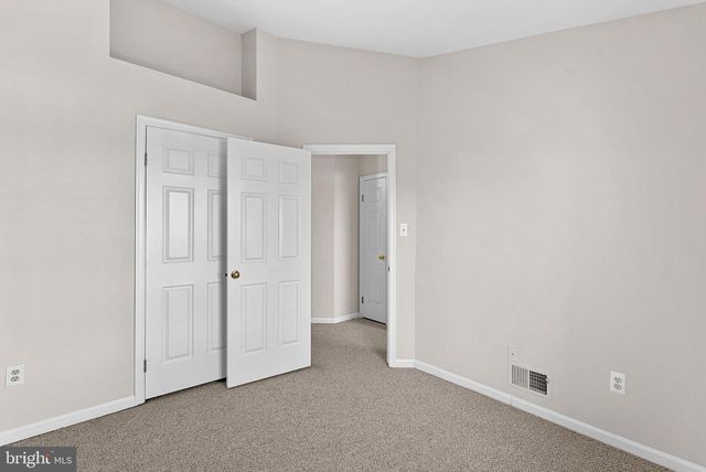 21922 GREENTREE TER, Sterling, VA 20164