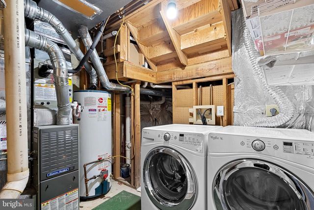 21922 GREENTREE TER, Sterling, VA 20164