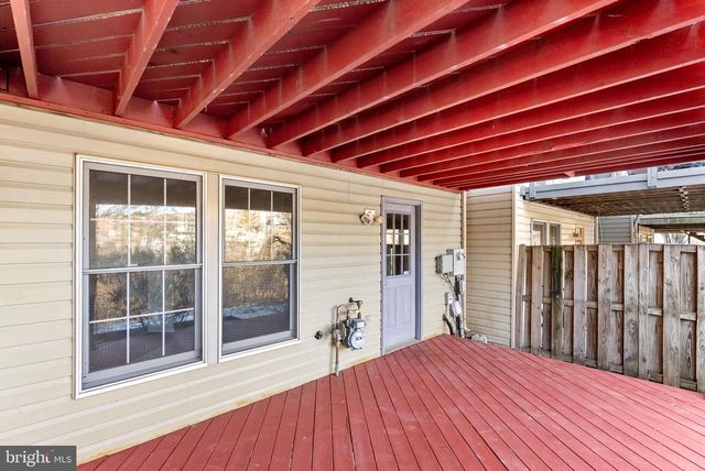 21922 GREENTREE TER, Sterling, VA 20164