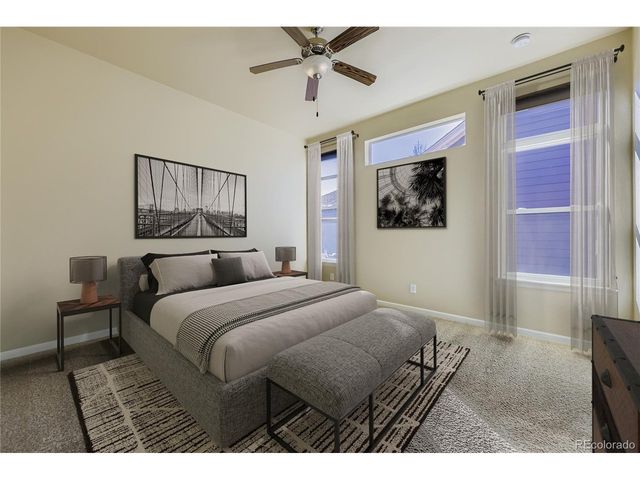 519 Deerwood Dr, Longmont, CO 80504