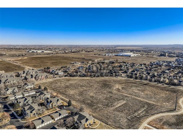 519 Deerwood Dr, Longmont, CO 80504