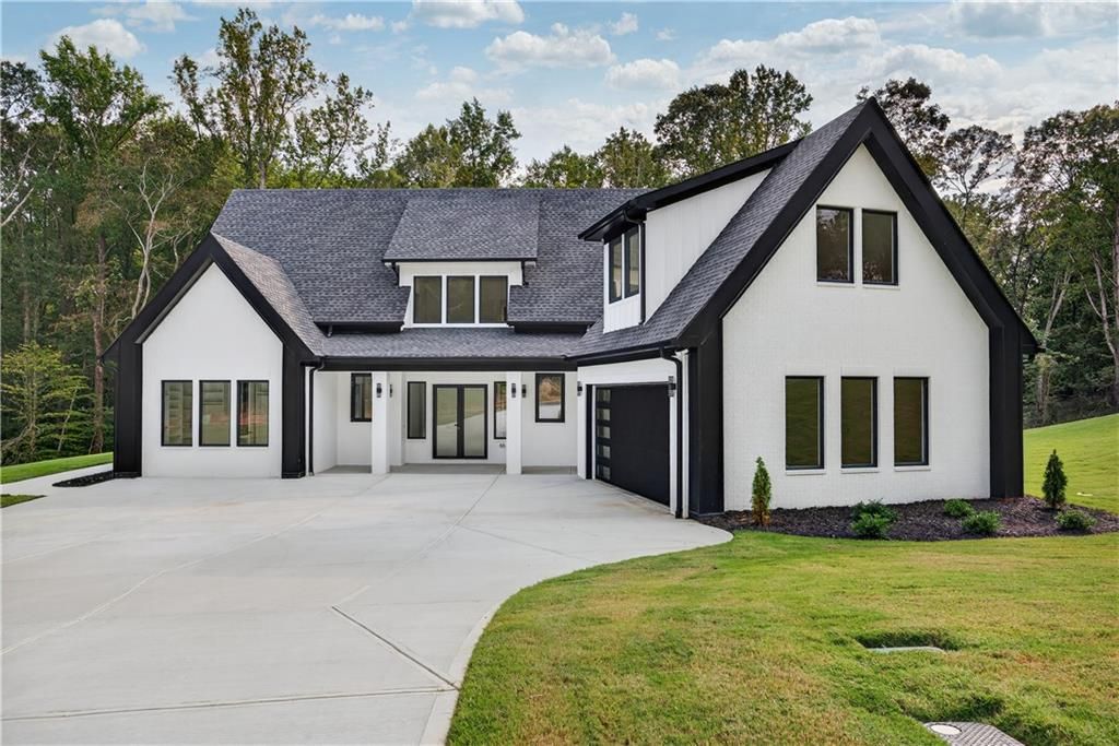 127 Deer Canyon Dr, Auburn, GA 30011