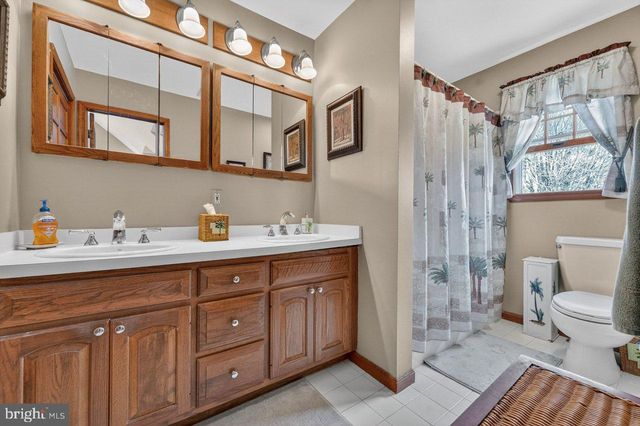158 CHESTERFIELD GEORGETOWN RD, Chesterfield, NJ 08515
