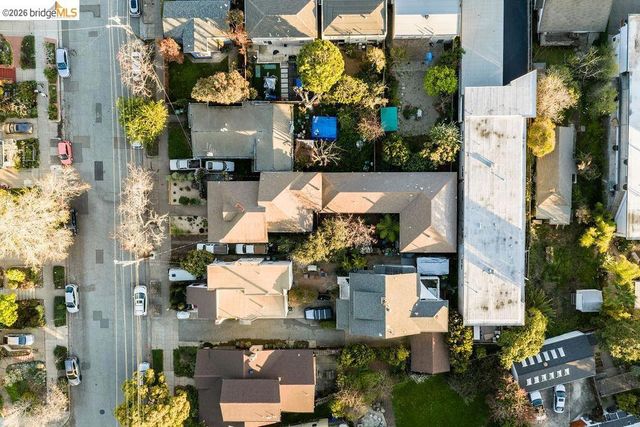 219 John ST, Oakland, CA 94611