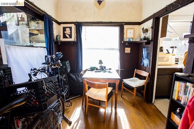 219 John ST, Oakland, CA 94611