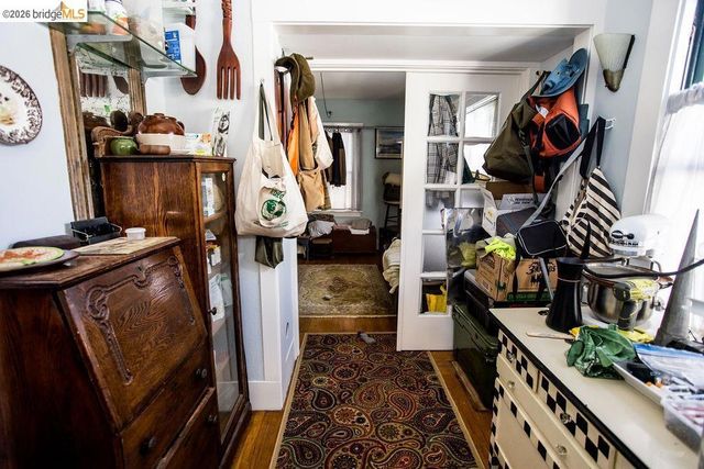 219 John ST, Oakland, CA 94611