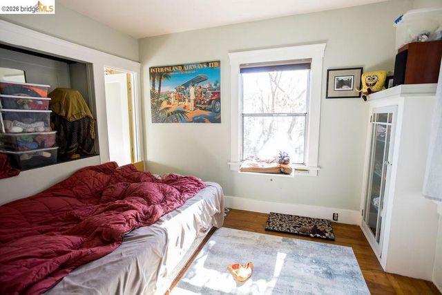 219 John ST, Oakland, CA 94611