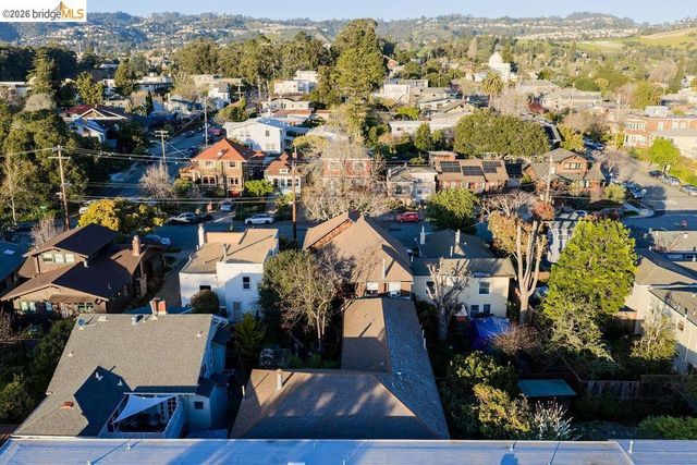 219 John ST, Oakland, CA 94611