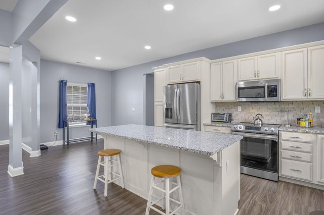 1367 Ezell Road, Chesnee, SC 29323