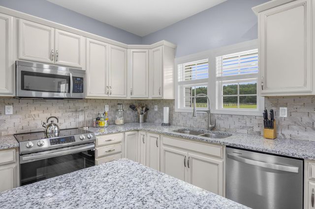 1367 Ezell Road, Chesnee, SC 29323