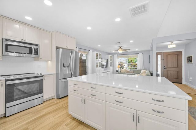 2369 COVINGTON DRIVE, Clearwater, FL 33763